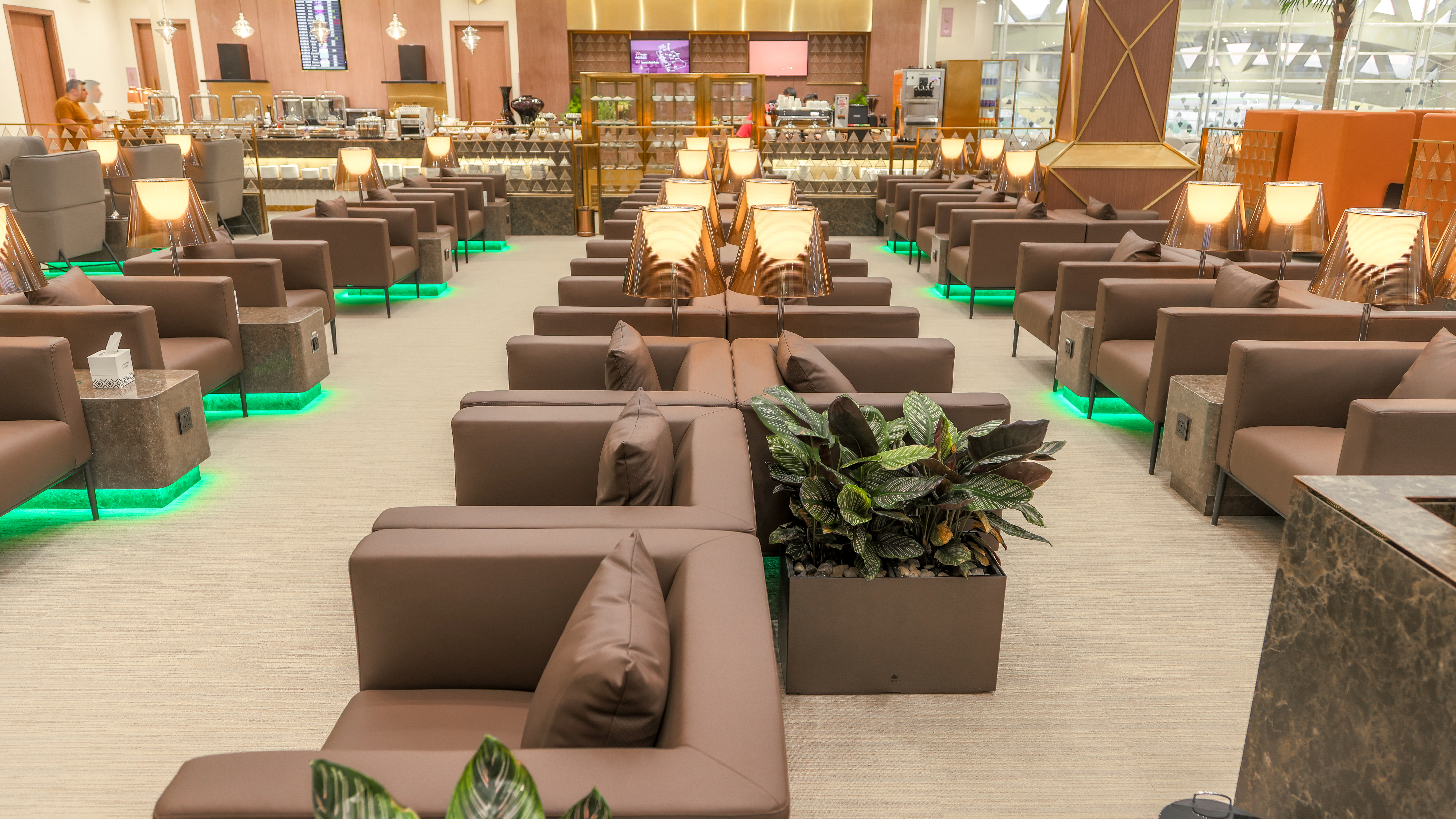 Airport & Airline Lounges